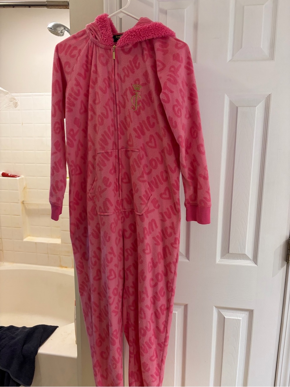 Juicy Couture Pink Graffiti Hooded Fleece One-Piece Pajama Jumpsuit small